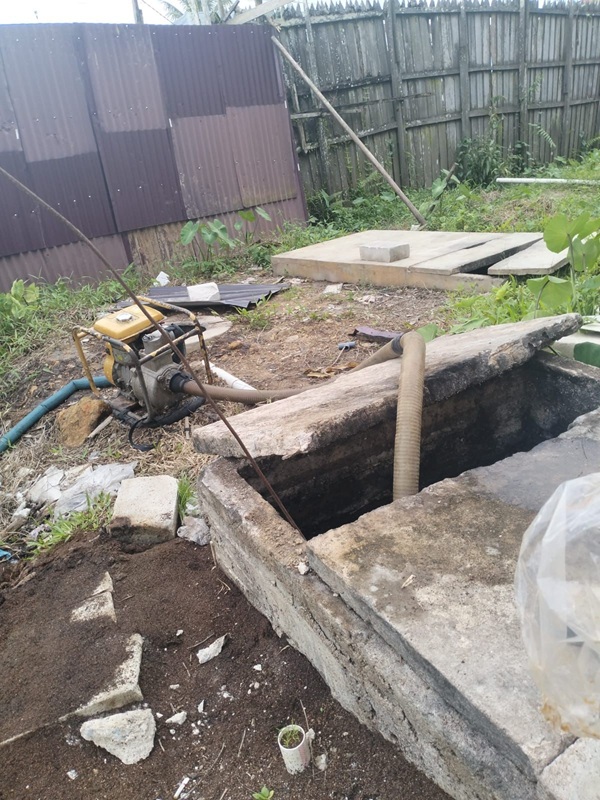 Proses Sedot Limbah Cair Pontianak